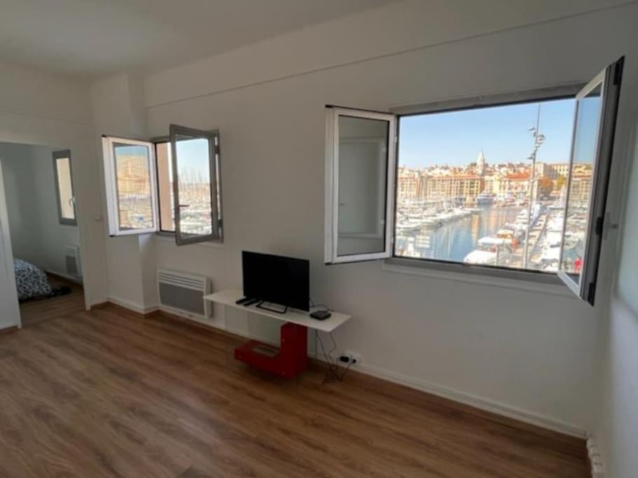 Апартаменти T4 Marseille Vue Imprenable Sur Vieux Port Екстер'єр фото